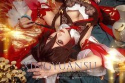 -星元素cosplay动漫摄影写真工作室