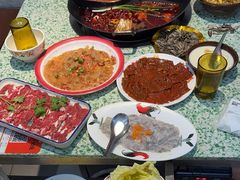 -肖婷姐大铁锅重庆火锅(南湖店)