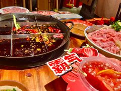 -周小明火锅(黑金冠社区店)