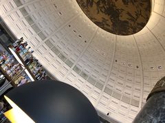 -星巴克臻选(天津恒隆广场旗舰店)