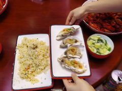 -虾弄弄海派小龙虾·牛羊蝎子火锅