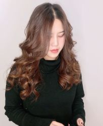-PE SALON