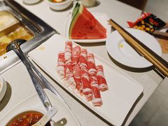 -海底捞火锅鲜切牛肉主题店(长寿路店)