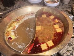 -小龙坎老火锅(鹤伴一路店)