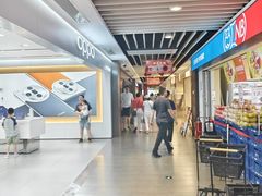 -百联临沂购物中心(临沂路店)