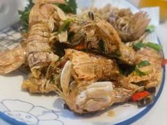 -嗨辣小聚·盘锦河蟹·海鲜烧烤龙虾(盘锦十年好店)