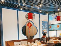 -尚尚仙·酸汤猪手·猪肚鸡火锅(华联万柳购物中心店)