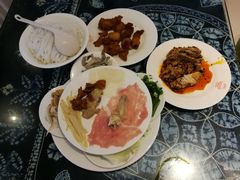 -桥香园云南过桥米线(金马碧鸡店)