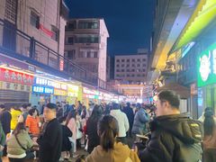 -市府路小吃城(民俗文化广场锦苑店)