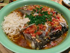 剁椒鱼头-弄堂里(雨花客厅店)