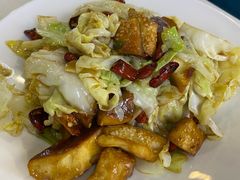 包包菜炒馕丁-帕米尔食府(白云观店)