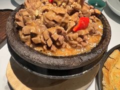 石锅手打牛肉丸-潮堂 · 潮州菜(国贸商城店)