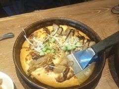 果木香烤鸭披萨-必胜客(港城新天地店)