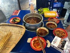 -马路边边麻辣烫联盟路店