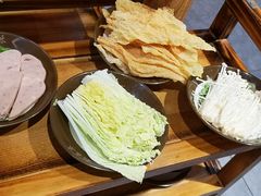 -锅来乐地锅鸡(安亭店)