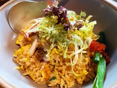 -穹六人间 people 6(岳阳路店)