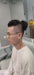 点击看大图 -15C7 男士理发馆 烫染专业店