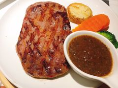 -斗牛士牛排餐厅(嘉里汇店)