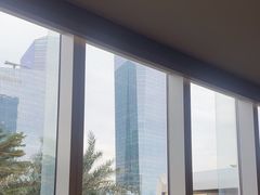-大中华希尔顿酒店-念自助餐·嗨啤·小龙虾