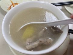 列汤-港式金翠茶餐厅