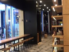 大堂-星巴克(南京鼓楼吾悦广场店)