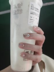 -雪儿·YuKi美甲美睫皮肤管理Salon