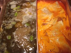 -老牌坊云南鱼豆花火锅(哈西万达店)