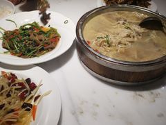 -梁家大院•农家菜(昆山会展中心店)