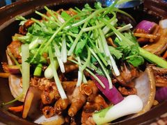 -胡须佬鸡煲四季火锅(海雅缤纷城店)