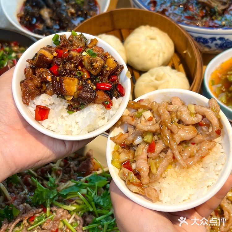 终于在成都吃到了满意的自贡菜！！