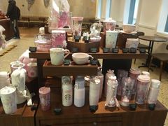 零售区-星巴克臻选(广州沙面店)