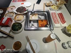 -海底捞火锅鲜切牛肉主题店(长寿路店)