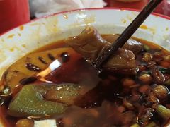 -烧哥美蛙肥肠鱼火锅·十五年社区店
