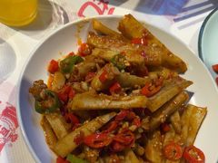 -堂瓦里·33年传统赣菜(第一街区店)