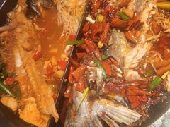 蒜香味烤鱼-鸣记脆皮烤鱼·海鲜烤鱼(三八广场店)