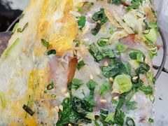 -正宗杂粮煎饼香软鸡蛋饼