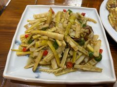 -下梅人家土菜馆(历史文化餐厅度假区店)