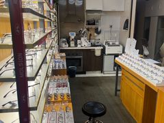 -优医视平价眼镜蔡司依视路折扣工厂店(十里堡店)