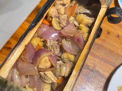 -老街坊餐吧