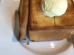 -港丽餐厅(高德置地店)