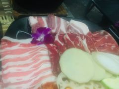 -三国惹火烤肉·中日韩烤肉集合店(百草路店)