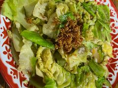 -席娜卡琳火车铁道夜市