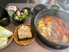 -罗勒家·养生火锅· Bistro(大望路店)