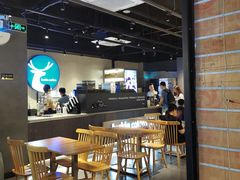 大堂-瑞幸咖啡(广东外经贸大厦店)