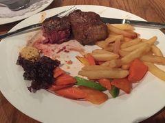 -Geneva日内瓦餐厅(西郊宝成花苑店)