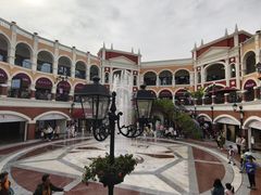 -佛罗伦萨小镇广佛名品奥特莱斯(疏港路店)