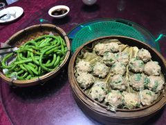 蒸肉丸和紫苏豆角-园林美食城·本土农家菜(杨和镇店)