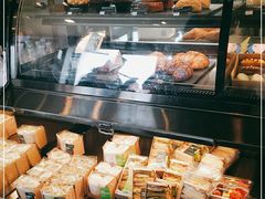 面包甜点陈列柜-星巴克(舟山蜈蚣峙店)