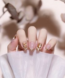 -Pink You美甲洗眉纹绣定制中心