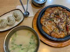 泡菜饼-神仙雪浓汤(弘大店)